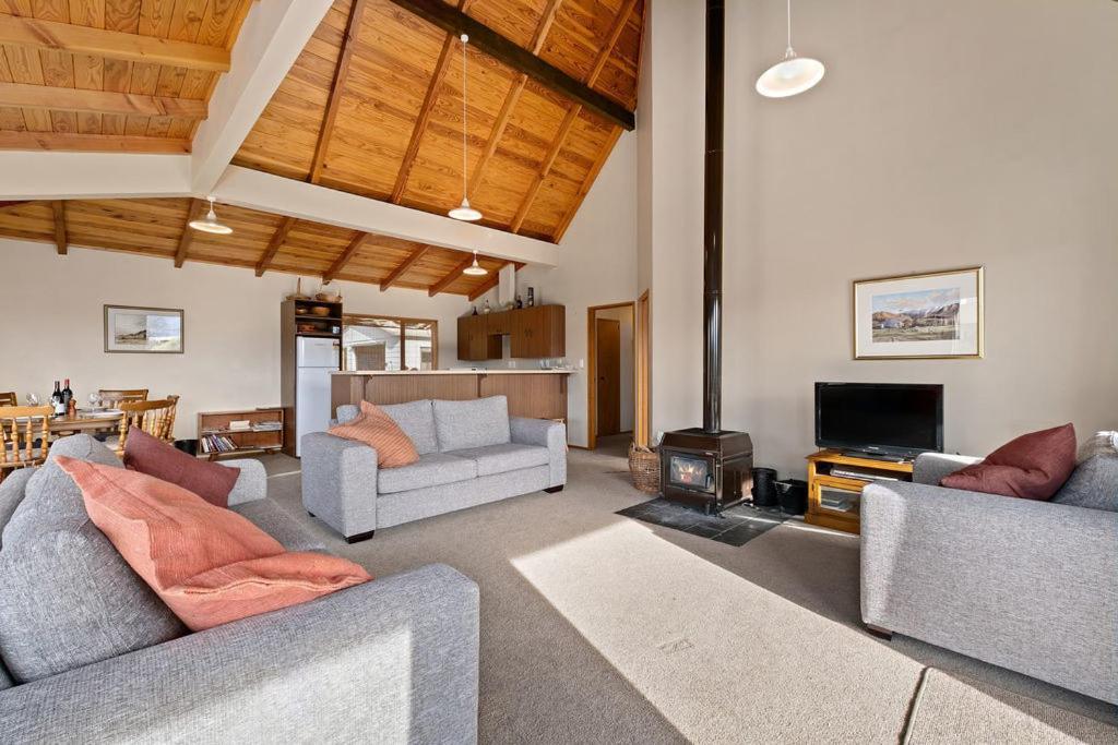 Sycamore Place - Wanaka Holiday Home Exteriör bild